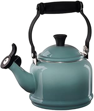 Le Creuset Demi Whistling Teakettle - Thumbnail 3