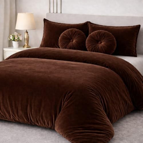 Image of Sands Luxurious 6Pc Bedding Set for Winter, 1 Double Duvet Cover,1 Double Bed bedsheet, 2 Pillow Covers, 2 Round Cushions, Ultra Soft Woollen Bedsheet Set- 90X100 inches (Coffee)