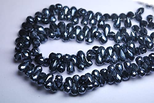 Spinelle noire en gouttes de 7mm contre les bijoux ternes avec ces briolettes brillantes