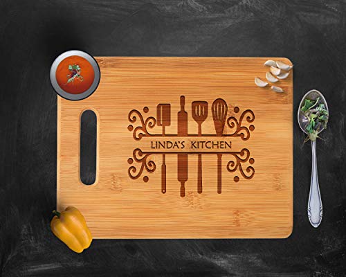 Customize cutting Board, Mom Cutting Board, Personalize Cutting Board, wooden engraved cutting board, Kitchen, Cutting Board, Wood Gifts, Mother's day Gift, Mom Birthday gift