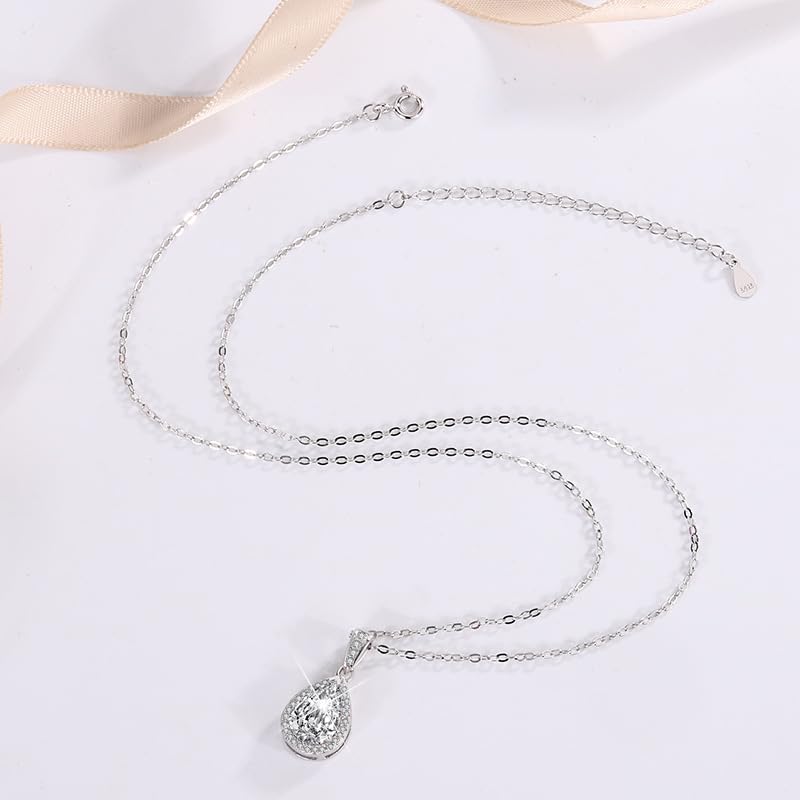1-2ct Droplet Moissanite Pendant Necklace for Women Gift S925 Silver 7x10MM Laboratory Cultivated Diamond Jewelry4
