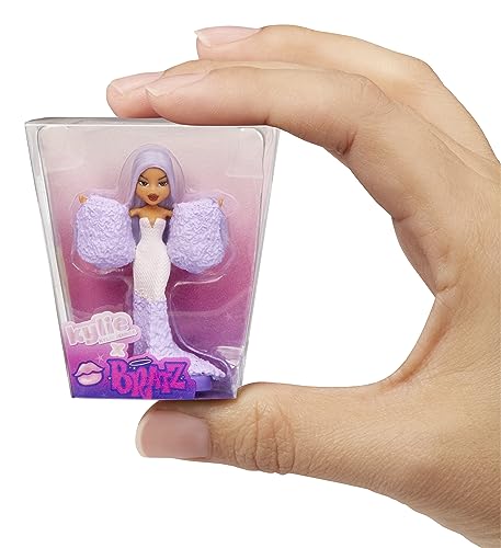 Bratz Mini x Kylie Jenner - Serie 1 - 2 Mini Bratzs en cada paquete - Embalaje ciego que sirve de expositor - Figuras coleccionables para niños y coleccionistas mayores de 6 años