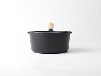 岩鋳 平型万能鍋　黒焼付 内径25cm IH対応 南部鉄器 Amazon｜岩鋳 Iwachu 平型万能鍋(大) 黒焼付 内径31cm IH対応
