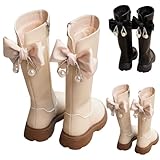 Détails d'enfilage et de retrait: l'enfant peut s'enfiler et se détacher de manière autonome, sans décoration tranchante