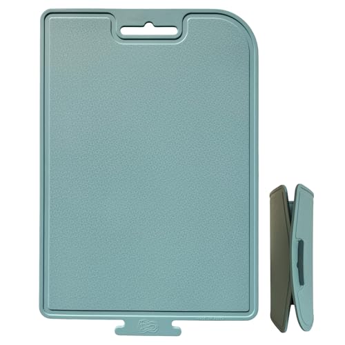 cozymomdeco Korean Made Thick Silicone Double-Sided Usable Cutting Board 14.3 x 9.7 Foldable Design Drip Groove Grip Handle Dishwasher Safe 1PCS Gift for Mom (Mint)