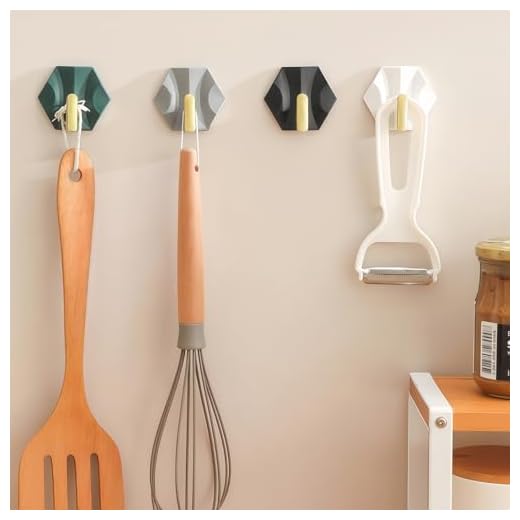 Geometric Adhesive Hook with Strong Load-Bearing Capacity, no-Drill Installation, Leaves no Marks, for Bathroom and Kitchen use, Ideal for Towels and Clothing