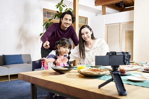 Sony ZV-E10 Systemkamera (APS-C) – 4K-Video, schwenkbares Display, Echtzeit-Augen-Autofokus, leicht & ideal für Vlogger & Einsteiger – Bild 5