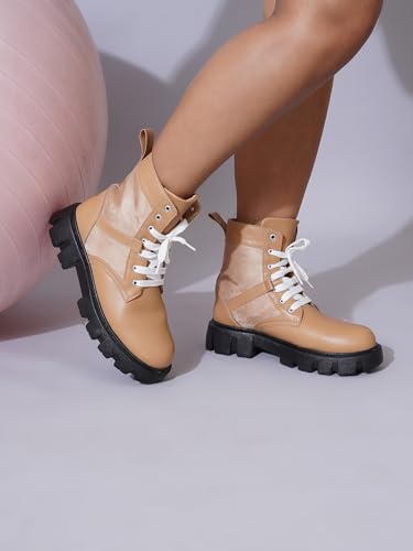 Image of SilverArrow womens Puffaboot Ankle Boot|Women Fashion Boots