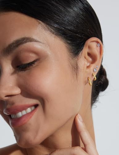 18k Gold Plated Hoop Earrings，hoop earrings for women，316L Surgical Stainless Steel hypoallergenic earrings，cartilage hoop earring sets for women，Earrings Sets for Multiple Piercing Cartilage Hoop Earrings Stack Jewelry2