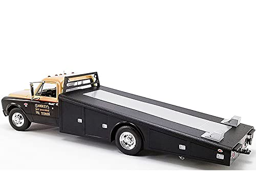 ACME 1967 シボレーC30 R amp T ruck 1:18 Amazon | ACME 1/18 1967 CHEVROLET C-30 RAMP TRUCK - SMOKEY YUNICK