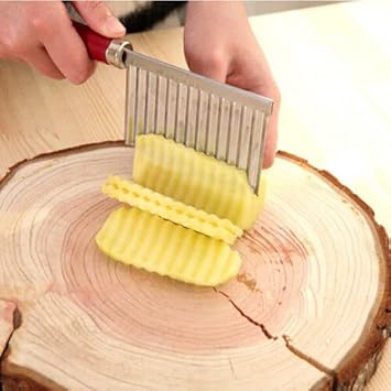 Three Secondz Stainless Steel Potato Cutter Wavy Crinkle Cutter French Fry Slicer Blade Cutting Tool Potato with Wooden Handle Fruit Salad Designer Knife