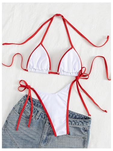 Bikini 2 pièces bleu foncé pour éviter les marques de bronzage avec son string dos nu