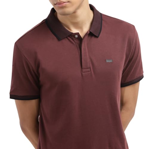 Image of Levi's Men's Regular Fit Solid T-Shirt