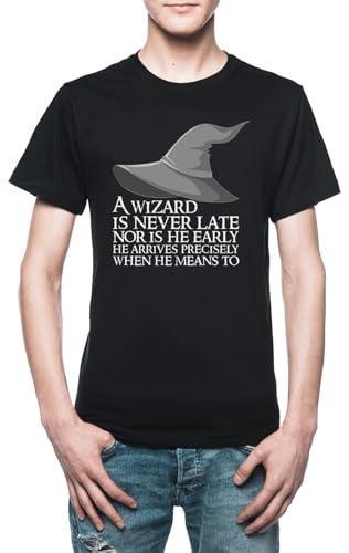 T-Shirt A Wizard is Never Late Noir pour Soirée Jeux et Cinéma