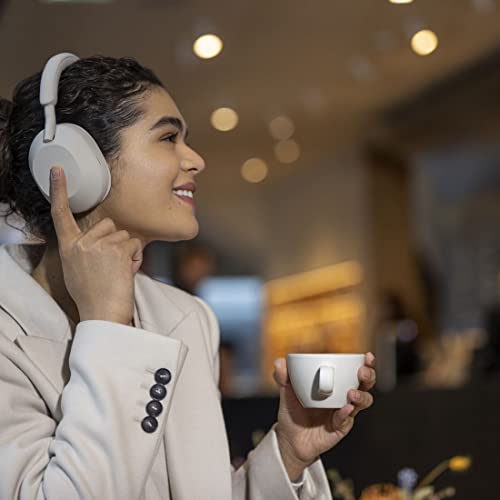 Sony WH-1000XM5 Noise Cancelling Headphones — view 38