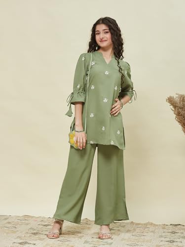 Image of Girls Floral Embroidered Kurta and Palazzo Pants Co-ord Set with V Neck Elegant Traditional Outfit for Festive and Functions