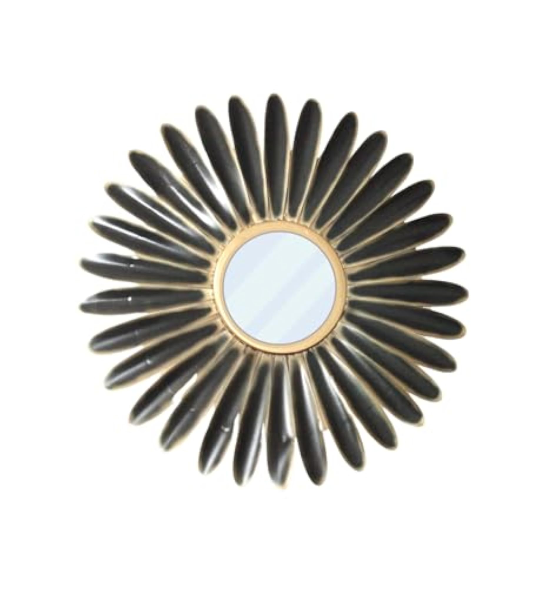 Reflective Elegance Metal Wall Mirror for Home Décor