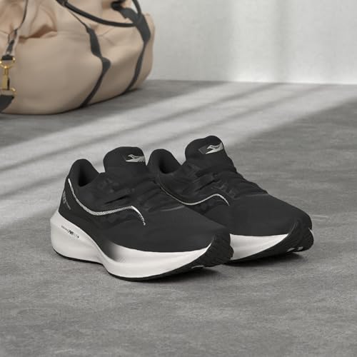 Image of Saucony Women's Triumph 20 Sneaker
