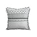 Lieson Funda de cojín, 1 funda de cojín para el hogar, 20 x 20, 50 x 50 cm, patrón geométrico triangular con pompones, fundas de cojín para exteriores, color blanco y negro, franela