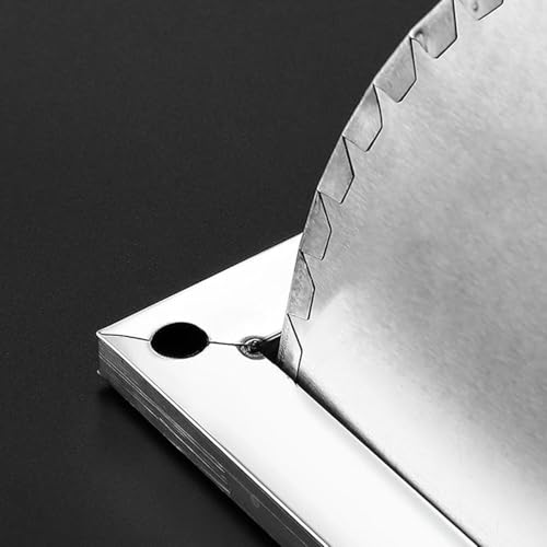 Grille d'aération carrée pour façade extérieure protégeant votre maison de l'humidité