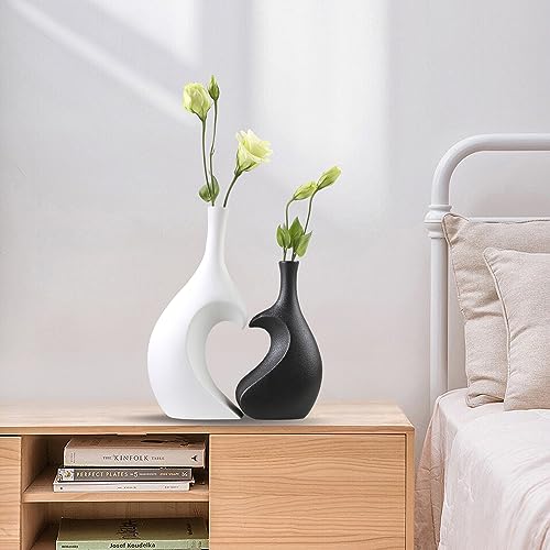 Syrasron HEART-2-001-1 White Ceramic Vase Set Of 2,Heart Shaped Vase, Matte Frosted Texture Finish,Farmhouse Decor, Home Decor, Vases For Your Bedroom thumb #4