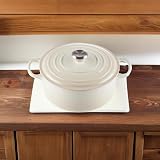 Le Creuset Signature Enamelled Cast Iron Round Casserole Dish With Lid, 26 cm, 5.3 Litre, Meringue, 21177267164430 - 8
