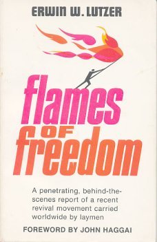 Paperback Flames of Freedom Book