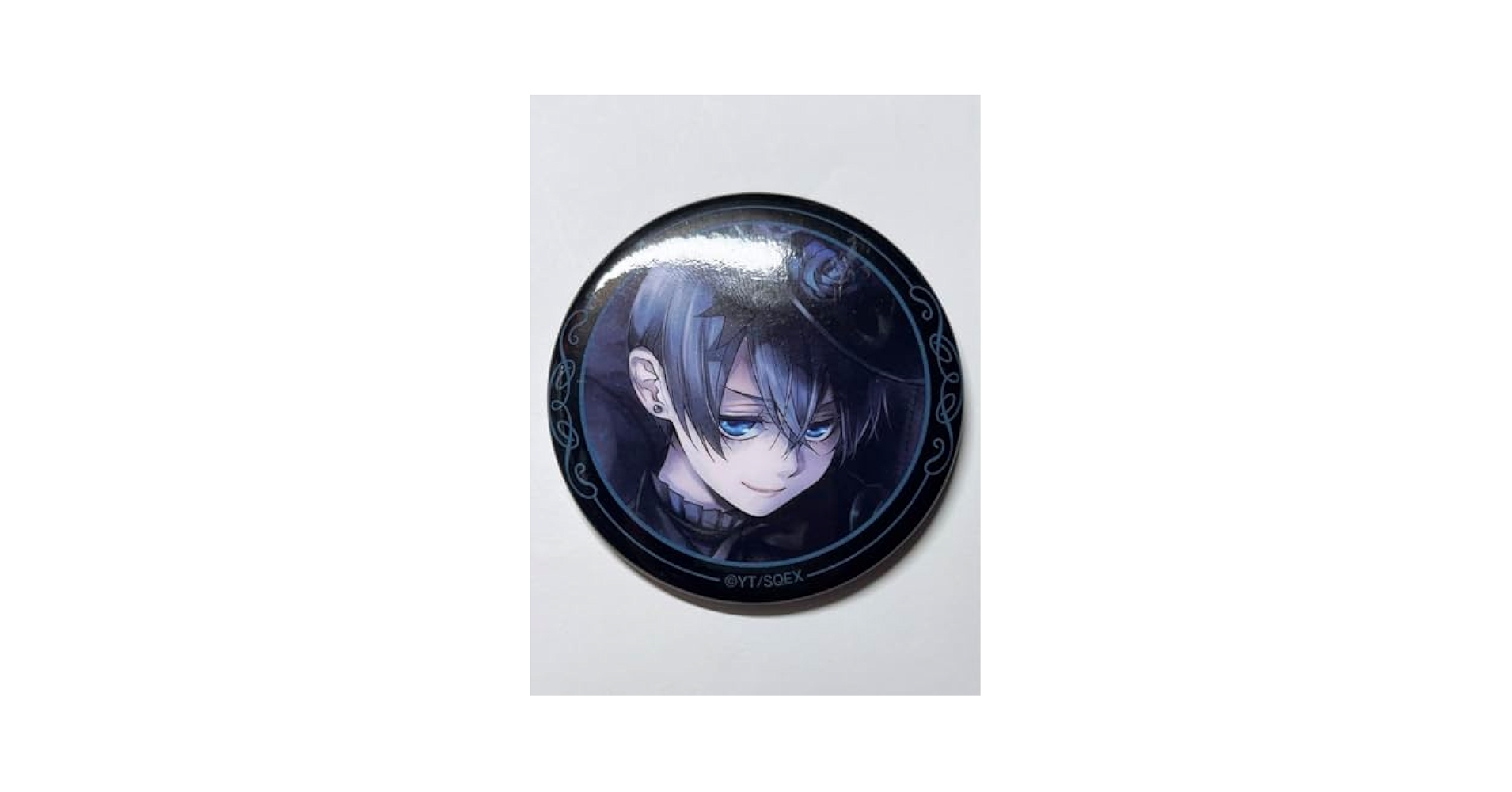 Amazon.co.jp: 黒執事 シエルファントムハイヴ 原作 缶バッジ
