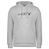 Verziert mit lustigen Sprüchen, einem lässigen Motiv oder einem schönen Print, wird der Kapuzenpulli zum liebsten Kuschelpulli neben der ganzen anderen Kleidung und den Outfits im Kleiderschrank