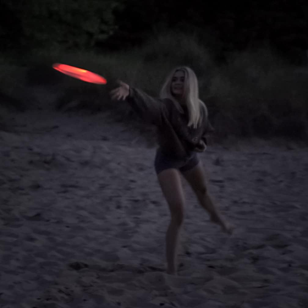 Dynamic Discs Night Glider LED Catch Flying Disc | 175g Glow in The Dark Catch Disc | Light-up Easy to Throw Ultimate Disc | Great for Backyard Games and Tailgating (Blue) : Sports & Outdoors