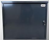 Schrank hat eine abschließbare Fronttür, welches vor unbefugten Zugriff schützt.