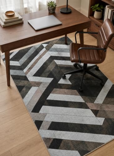 Image of CASA-NEST Modern Geometric Velvet Rug (4x6 ft), Anti-Slip Grip, Soft Printed Decorative Carpet for Office & Home - Grey Prism Geometric