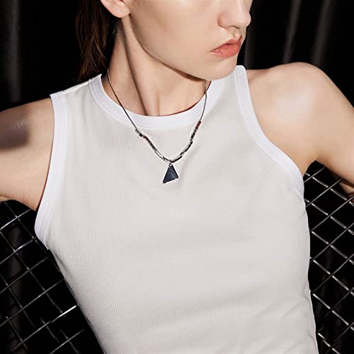 Collier tendance pour femmes avec pendentif triangle géométrique