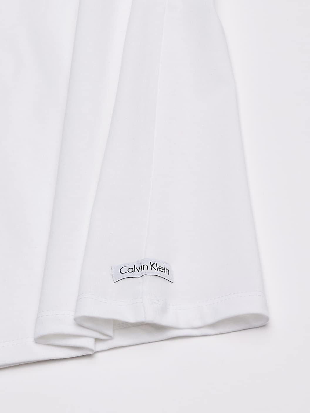 Calvin Klein Men's Cotton Stretch 3-Pack Undershirts - Image 3