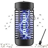 ⚡SEGURO & NO TÓXICO & SILENCIOSO - El mosquito lámpara trampa está hecho de material ABS de alta calidad. Mata mosquitos e insectos de manera física. Sin sustancias químicas, sin olor y funciona silenciosamente(menos de 30db). La carcasa externa con intervalos de 7 mm puede evitar el toque accidental, lo que es seguro para sus familiares y mascotas. En comparación con los peligrosos asesinos de mosquitos tradicionales, esta trampa física para mosquitos no tiene químicos ni olor.