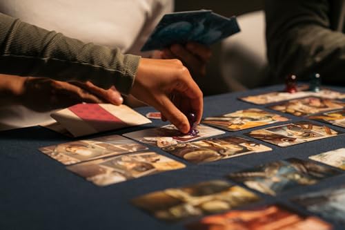 Asmodee - MYSTERIUM Nouvelle Edition - Jeu de Société As d'or pour Enfants 10 Ans - Jeu d'Enquête Mystérieux & Coopératif - Devenez Médium ou Fantôme - 2 à 7 Joueurs - 45 Min - en Français- Libellud