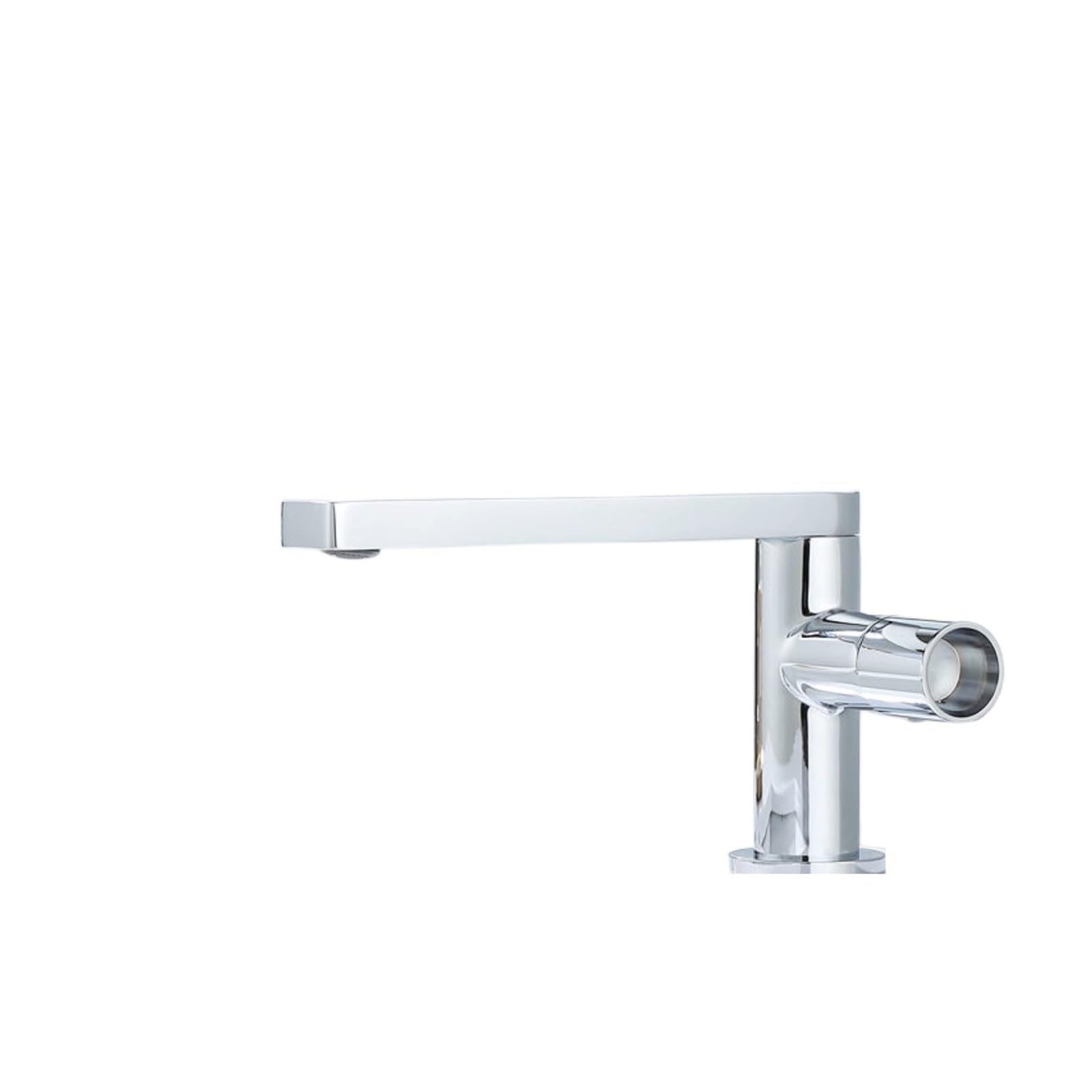 Robinet de lavabo eau chaude froide pour rénovation moderne de salle de bains familiale