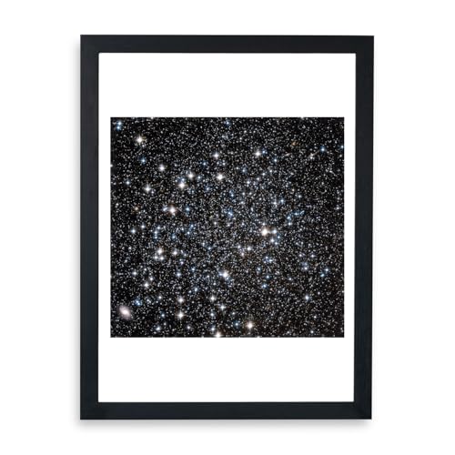 Affiche encadrée Hubble Télescope NGC 5466 Spiffing Prints pour mur vide