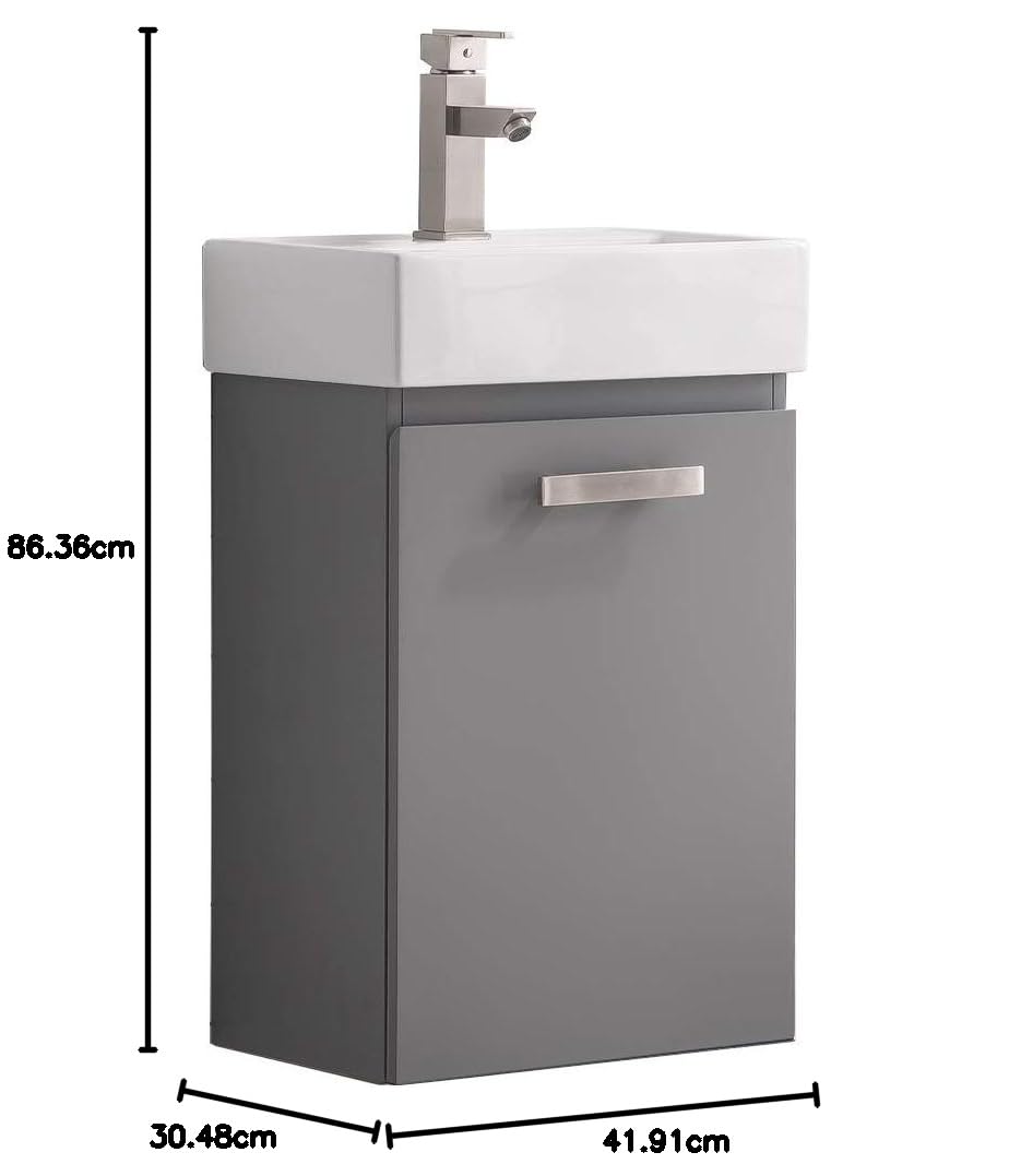 テレビ LUCA ST-BA1-201 LUCA STATION Lucca railway station - Wikipedia