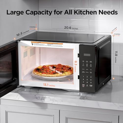 BLACK+DECKER EM0P04P11 Countertop Microwave Oven, 1.1 Cu Ft, 1000W with 6 One-Touch Presets, Express Cooking, 10 Power Levels, and Child Safety Lock, Black — view 3