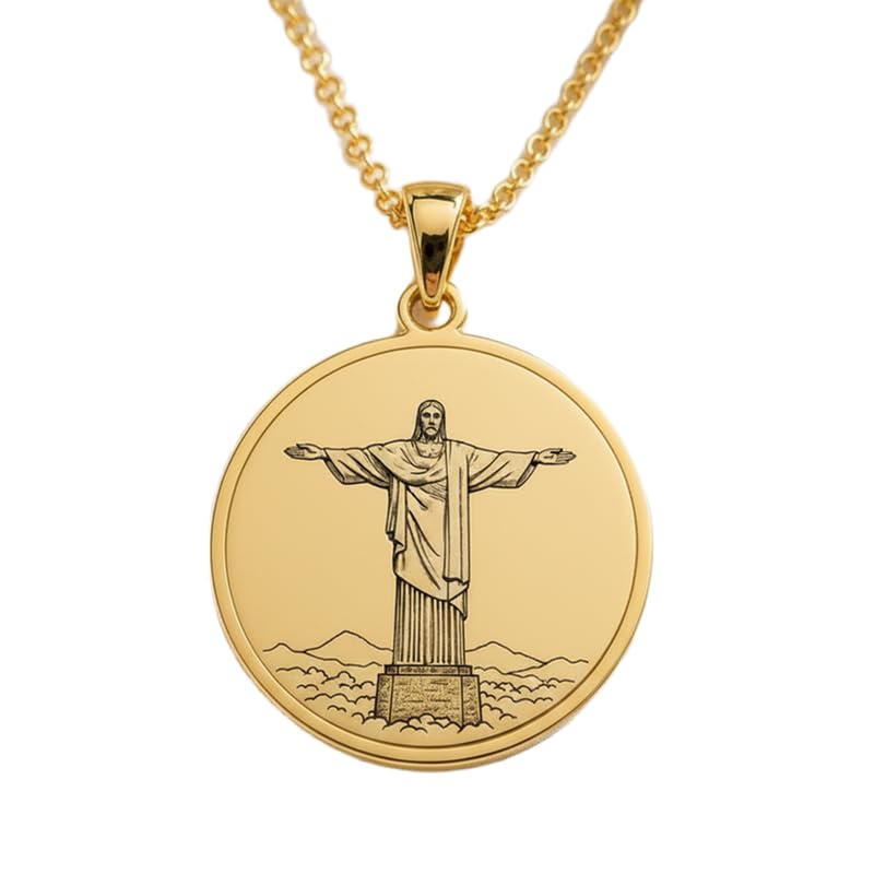 Collier Christ Rédempteur en argent plaqué or, finie la quête du bijou de foi durable et chic