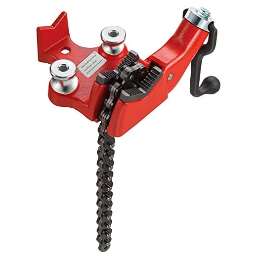 Mophorn Screw Bench Chain Vise 1/8 to 5-Inch Pipe Capacity, Heavy Duty Bench Chain Pipe Vise with Crank Handle, Neoprene-Coated Jaw, Cast Iron Material Ideal for a Variety of Pipes