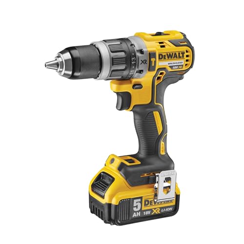 DEWALT XR 18 Volt Akku Schlagbohrschrauber (Bürstenloser Motor, 2-Gang Vollmetallgetriebe, max. Drehmoment 70 Nm, 15 Drehmomentstufen, 2x 18 Volt / 5 Ah Li-Ion Akkus und Ladegerät), DCD796P2-QW