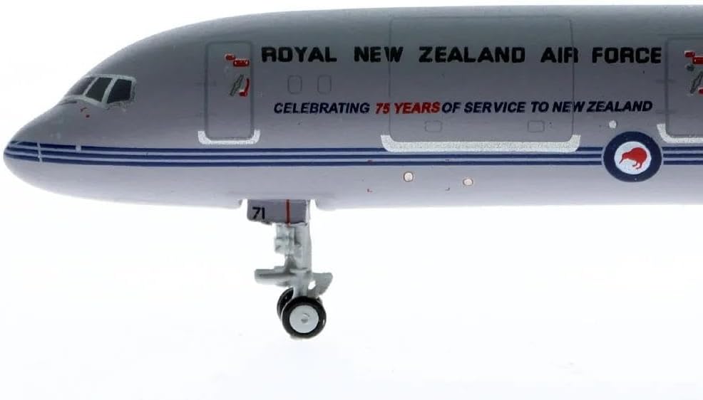 1:400 Alloy Collectible Plane Model for XX4444 Royal New Zealand Air Force 75th Anniversary Boeing B757-200