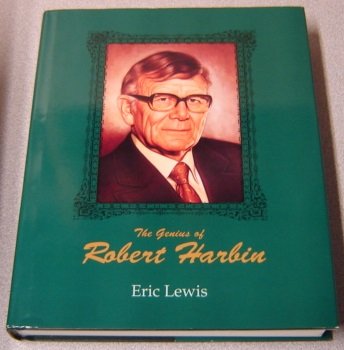 Hardcover The genius of Robert Harbin: A personal biography Book