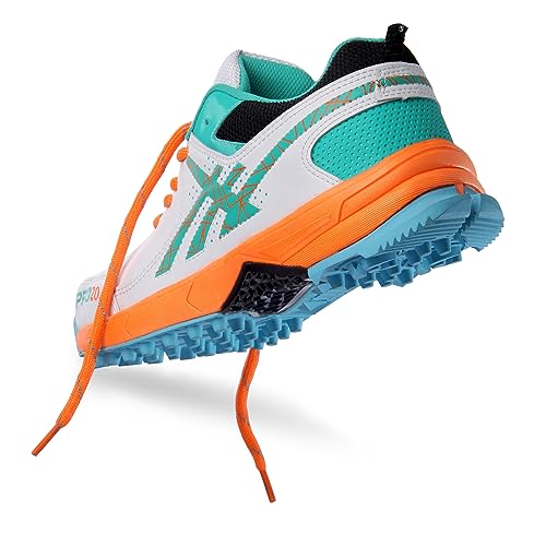 Image of FEROC PRO Strike Rubber Stud Cricket Shoes