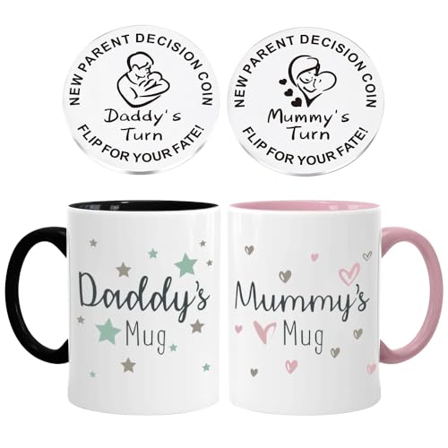 Hojalis New Mum Dad Coffee Mugs Set with 1 Double-Sided Decision Coin Mummy and Daddy Mugs Pregnancy Gift for Mum Expecting New Mummy Daddy Gifts Couple Gifts for Parents Frist Time Mom Dad