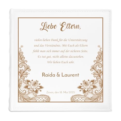 Maverton personalisiertes Einsteckalbum für 500 Fotos - Familienalbum 10x15 cm - weißes Erinnerungsalbum mit Einstecktaschen für Paar zum Hochzeitsjubiläum - 33x33cm