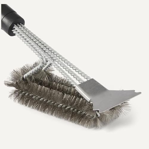 Image of Amazon Basics Grill Brush and Scraper with Deluxe Handle, BBQ Cleaning Tool for Gas, Infrared, Charcoal, Porcelain Grills, Outdoor Grill Accessories