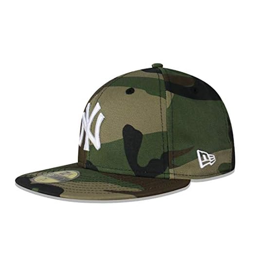 New Era New York Yankees Basic 59Fifty Fitted Cap Hat Woodland Camo 11941964 (Size 7 3/4)
